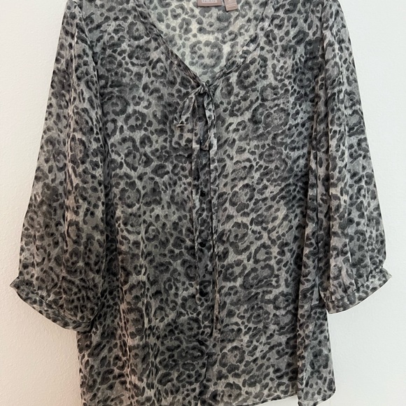 2 piece sheer chicos top and vest size m - Picture 1 of 10